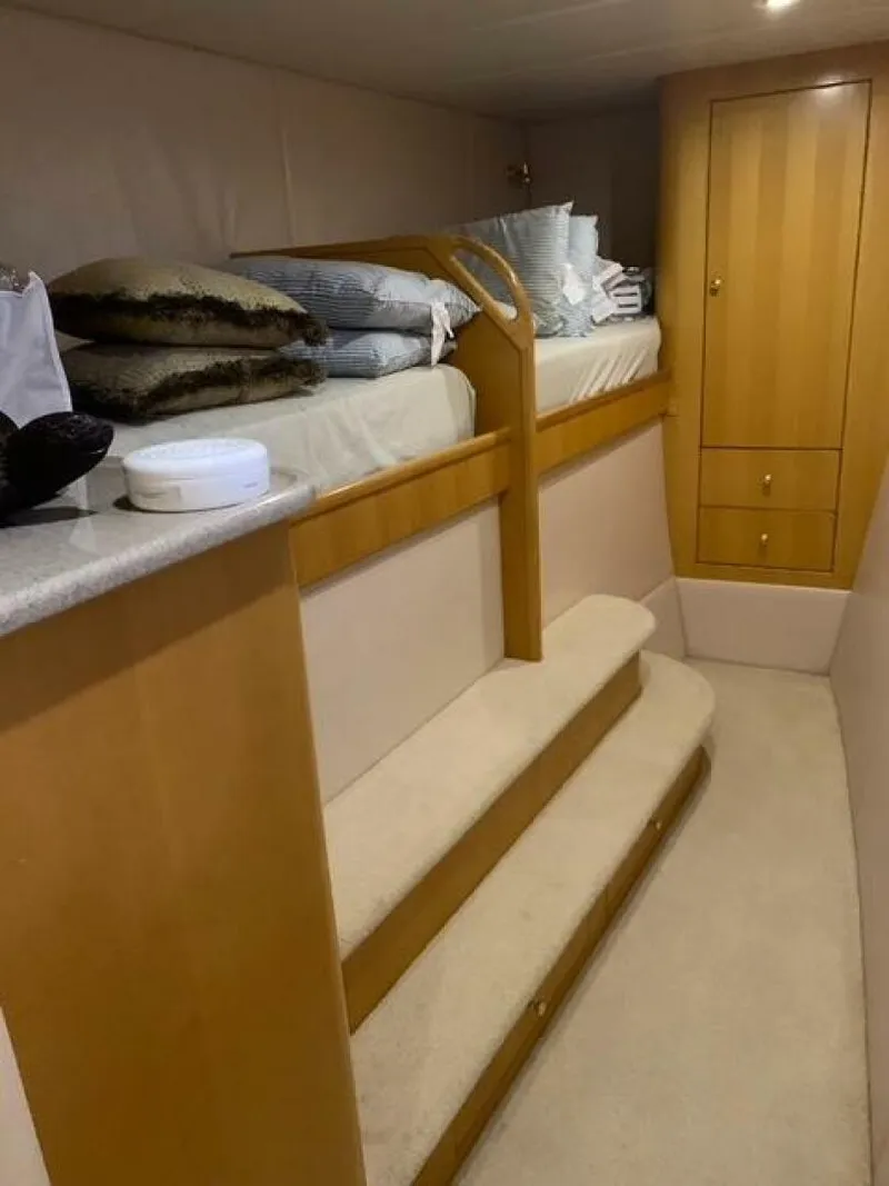 Slide: The Image of Wendon 605 2005 - 5580965