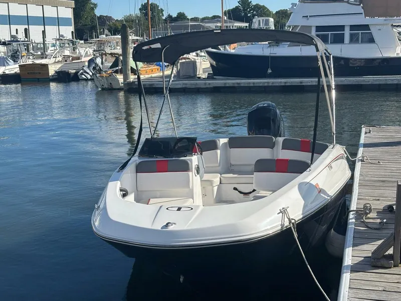 Slide: The Image of Tahoe T16 2023 - 5580781