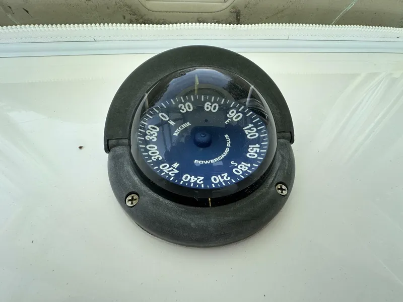 Slide: The Image of Buddy Davis 28 2005 - 5581445