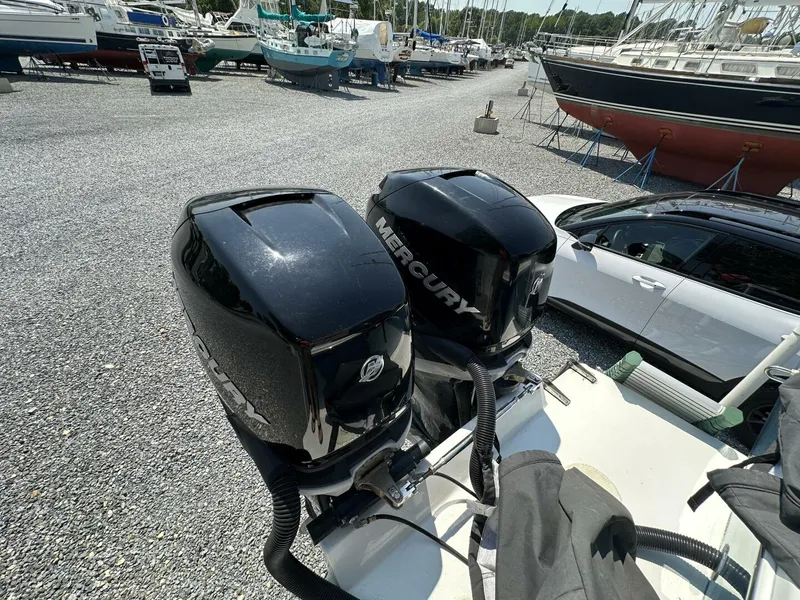 Slide: The Image of Buddy Davis 28 2005 - 5580763