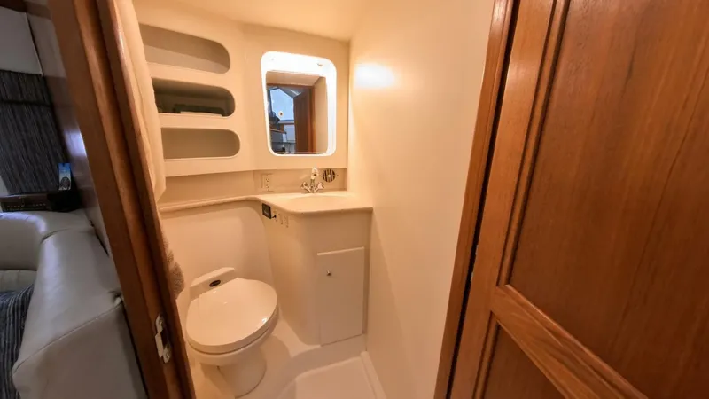 Slide: The Image of Guest Head - 5580848