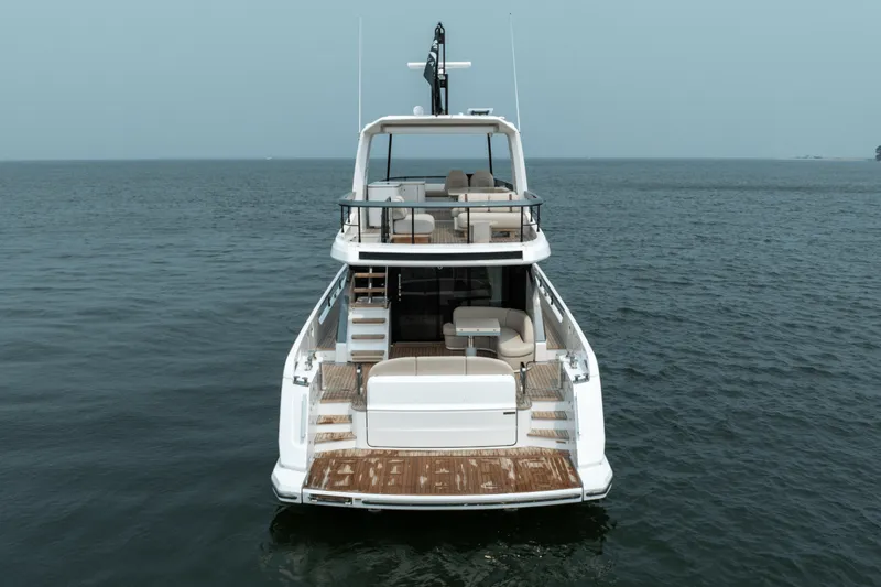 Slide: The Image of Azimut Fly 62 2026 - 5581046