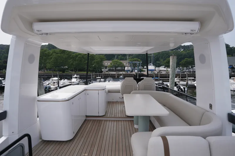 Slide: The Image of Azimut Fly 62 2026 - 5581106