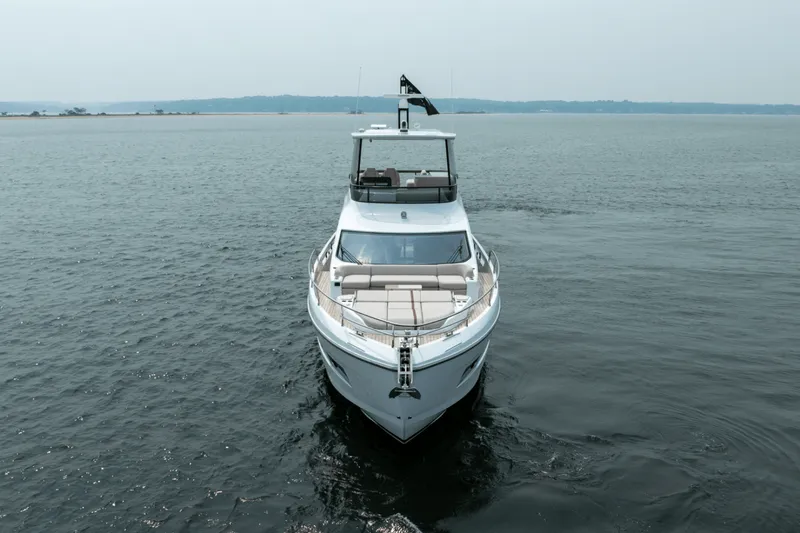 Slide: The Image of Azimut Fly 62 2026 - 5581126