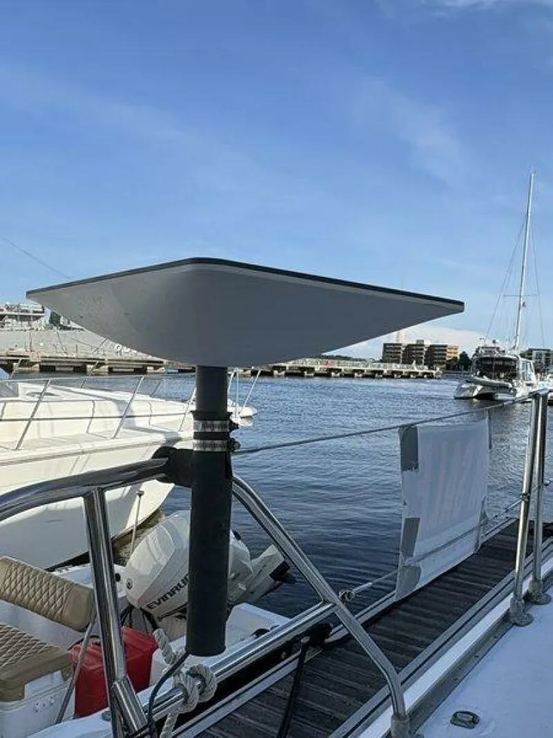 Slide: The Image of Robertson & Caine 47 1998 - 5581225