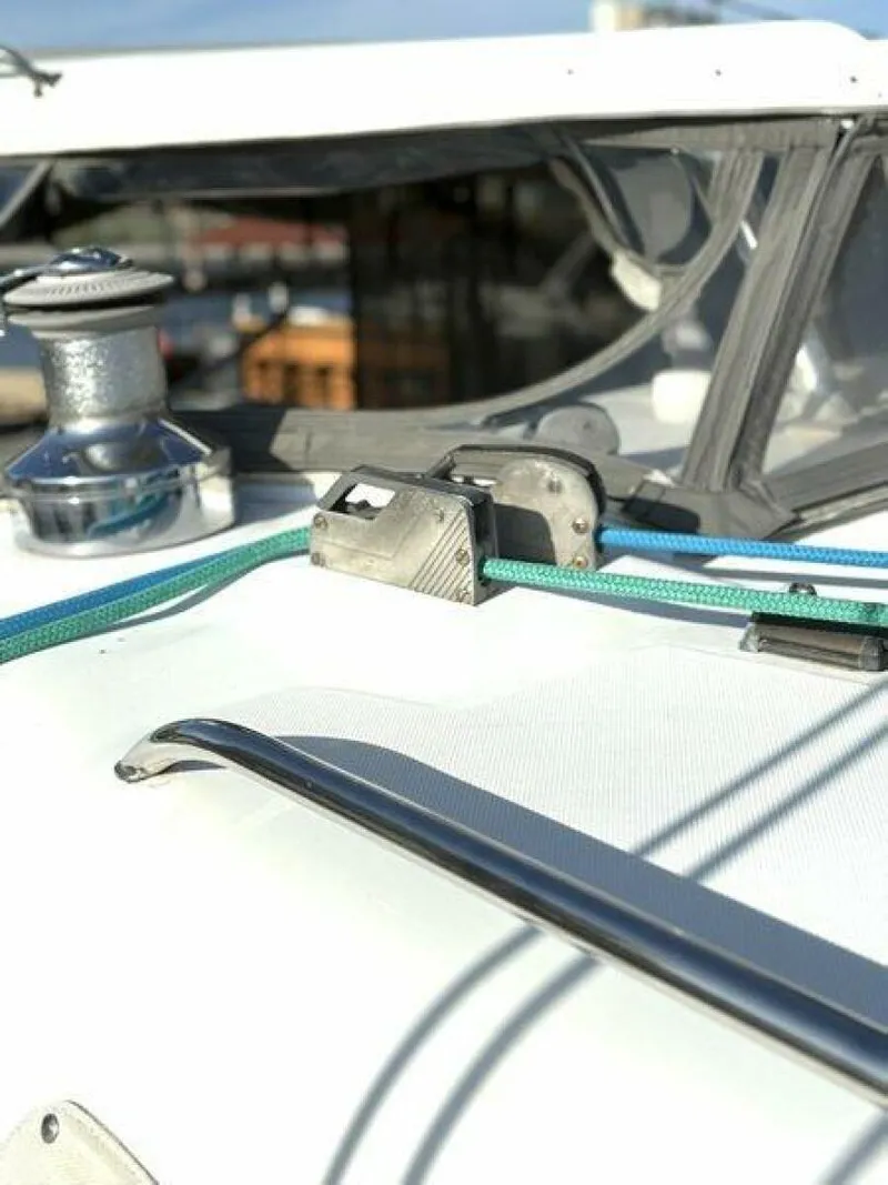 Slide: The Image of Robertson & Caine 47 1998 - 5581232