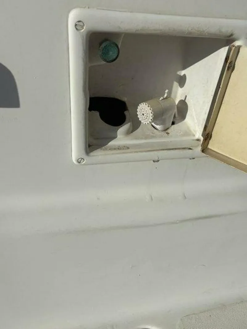 Slide: The Image of Robertson & Caine 47 1998 - 5581256