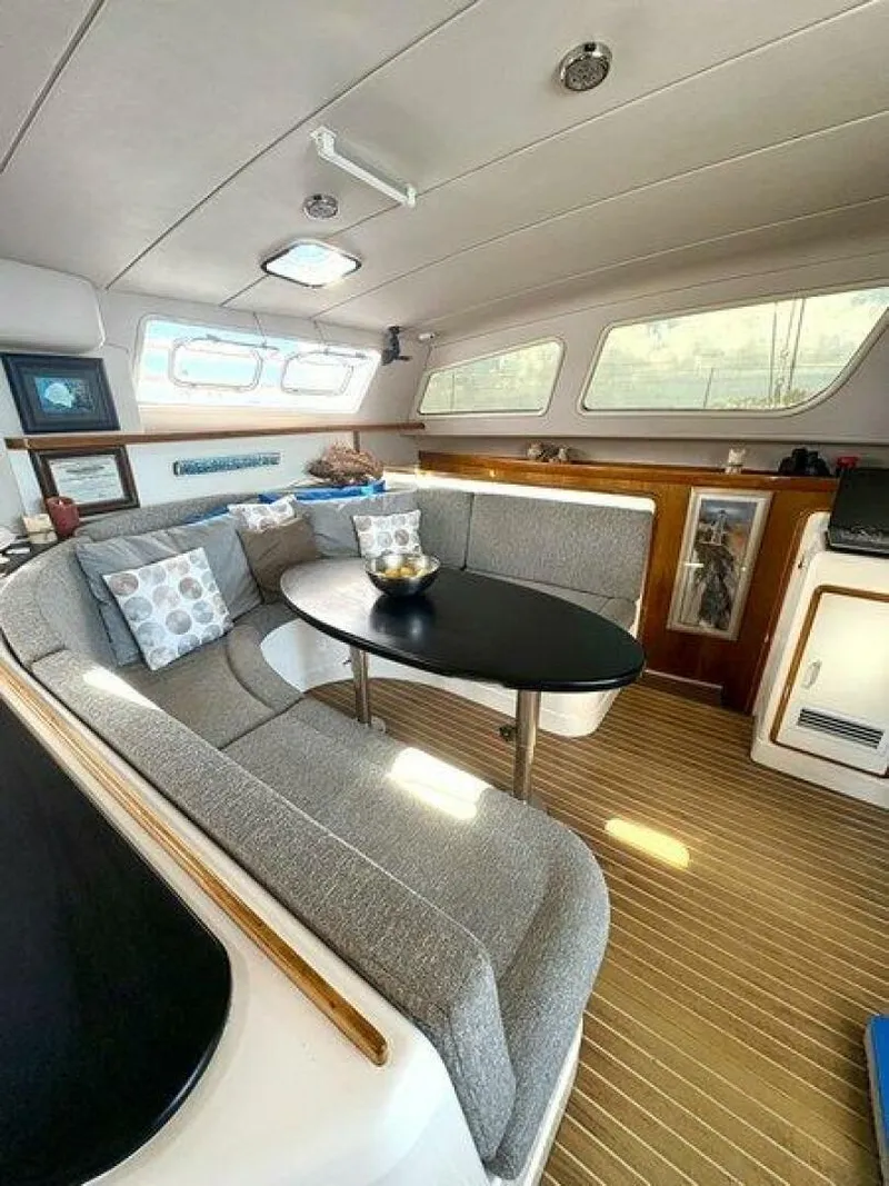 Slide: The Image of Robertson & Caine 47 1998 - 5581266