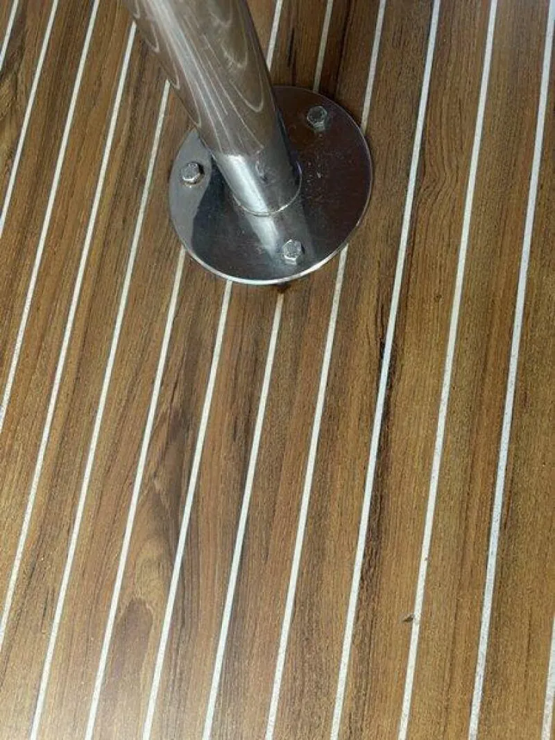 Slide: The Image of Robertson & Caine 47 1998 - 5581286