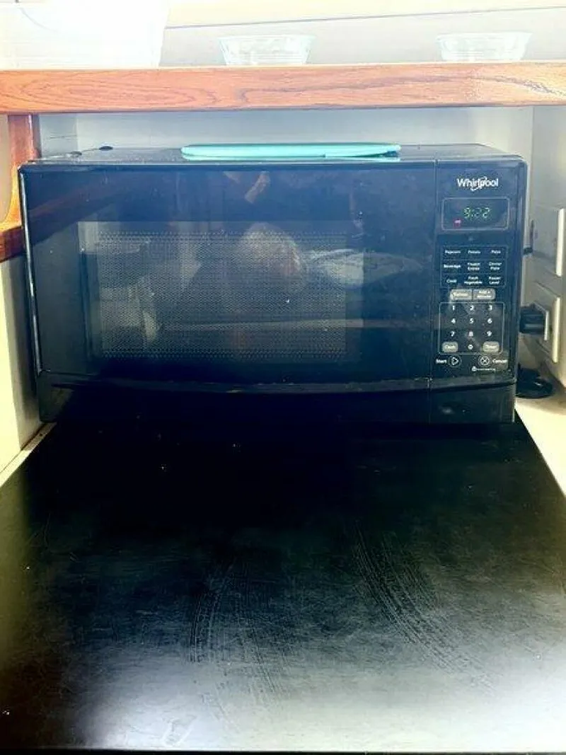 Slide: The Image of Robertson & Caine 47 1998 - 5581288