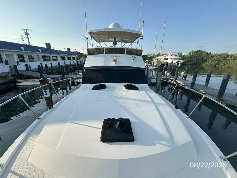 Slide: The Image of 44' Viking foredeck aft - 5581860