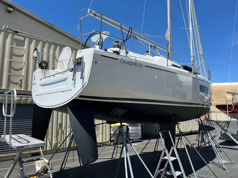 Slide: The Image of Beneteau 30 2021 - 5582048