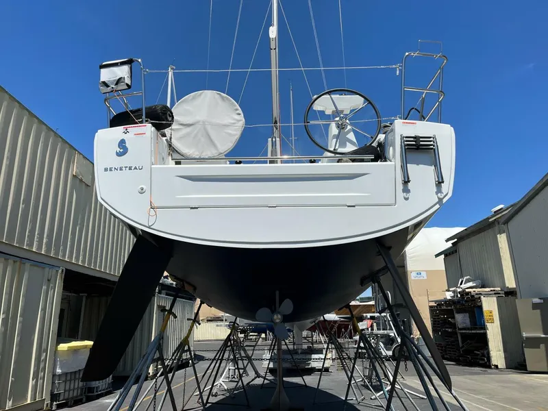 Slide: The Image of Beneteau 30 2021 - 5582047