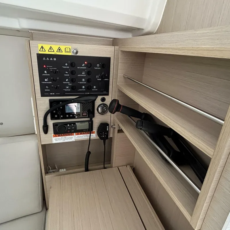 Slide: The Image of Beneteau 30 2021 - 5582064