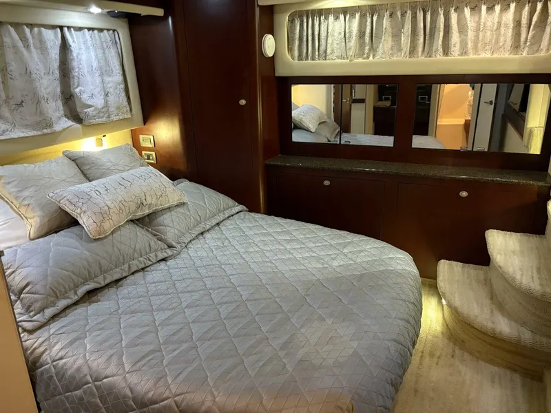 Slide: The Image of Sea Ray 40 MY 2006 - 5582266