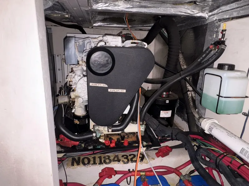 Slide: The Image of Sea Ray 40 MY 2006 - 5582271