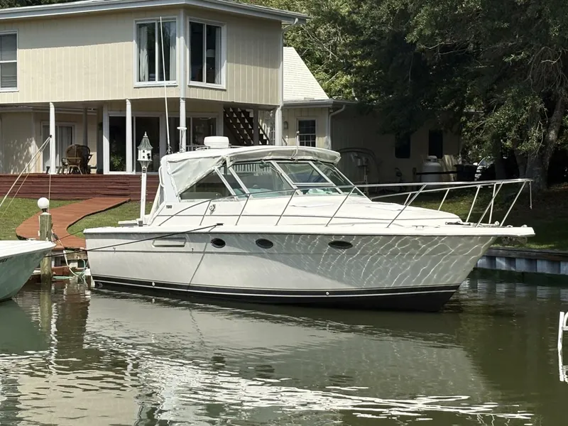 Slide: The Image of Tiara 3100 Open 1997 - 5582332