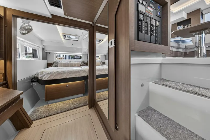 Slide: The Image of Leopard 42 Owners Version 2023 - 5582466