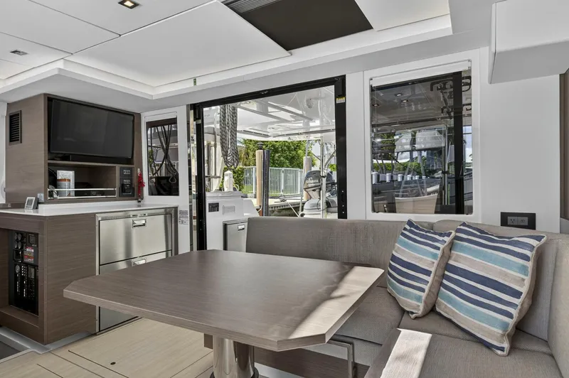 Slide: The Image of Leopard 42 Owners Version 2023 - 5582430