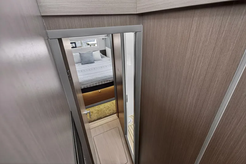 Slide: The Image of Leopard 42 Owners Version 2023 - 5582451