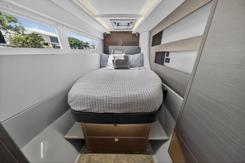 Slide: The Image of Leopard 42 Owners Version 2023 - 5582455