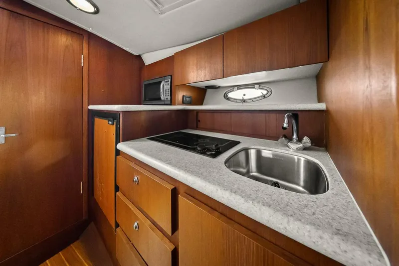 Slide: The Image of Tiara 3100 Open LE 2003 - 5582497