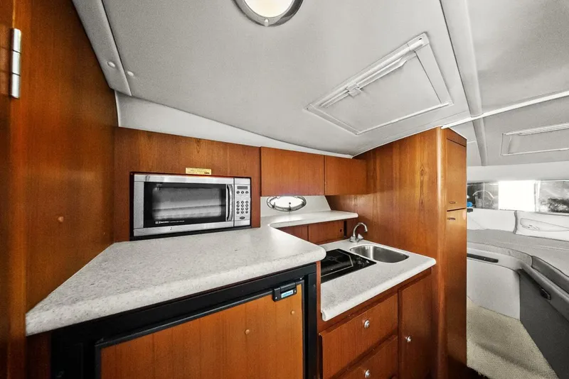 Slide: The Image of Tiara 3100 Open LE 2003 - 5582498