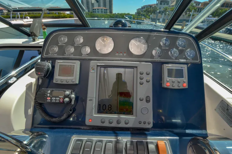 Slide: The Image of Fishfinder - 5582554