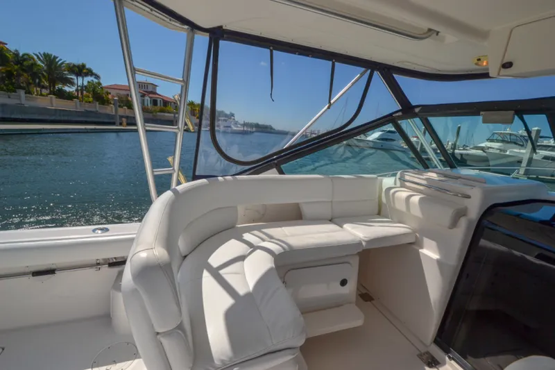 Slide: The Image of Port-side Lounger - 5582563