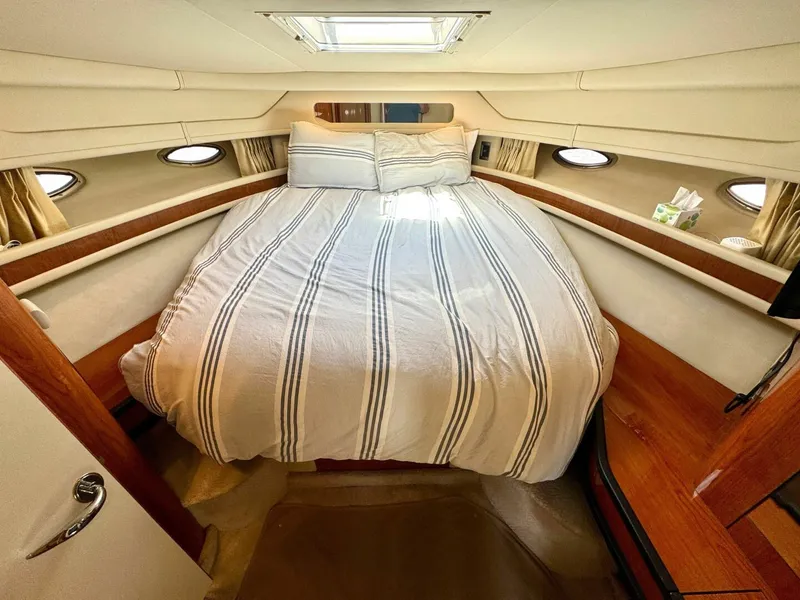 Slide: The Image of Sea Ray 460 Sundancer 2000 - 5583211