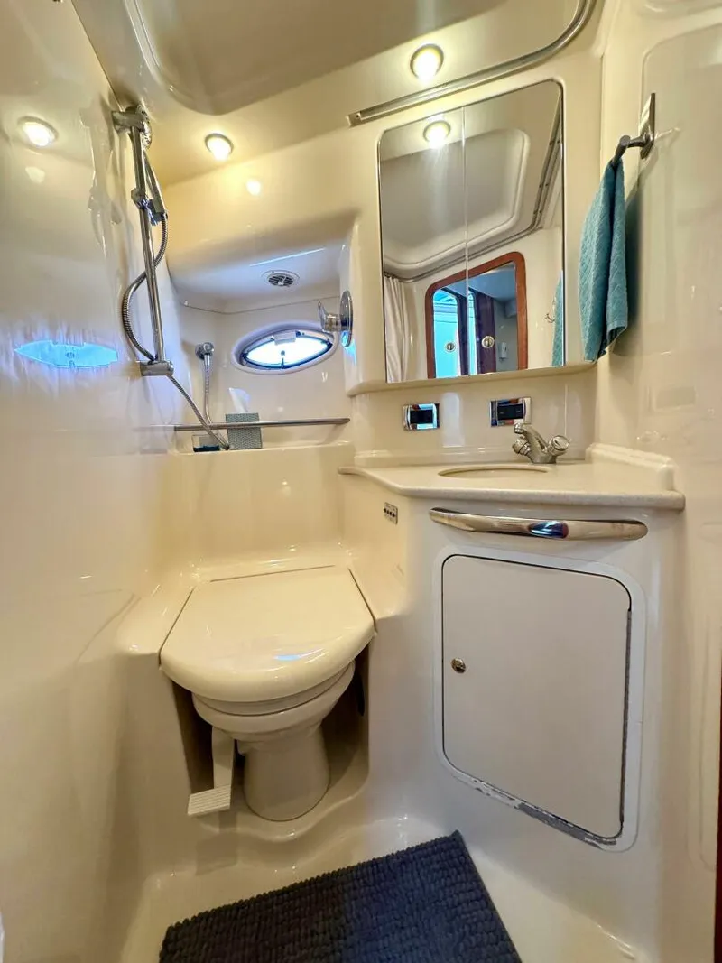 Slide: The Image of Sea Ray 460 Sundancer 2000 - 5583217