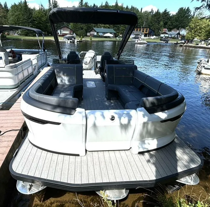 Slide: The Image of Manitou Explore 24 Navigator 2023 - 5583459