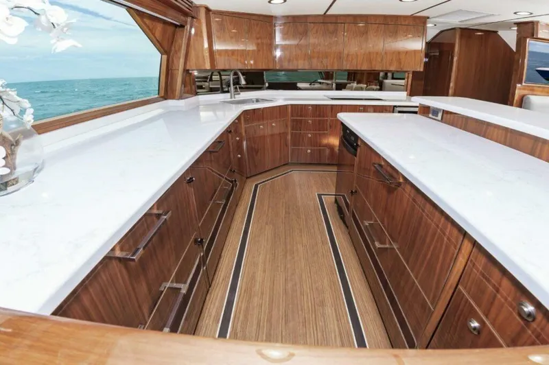 Slide: The Image of 18b8fafb Eee3 420d 9f13 238cde90f8bb - 5583673