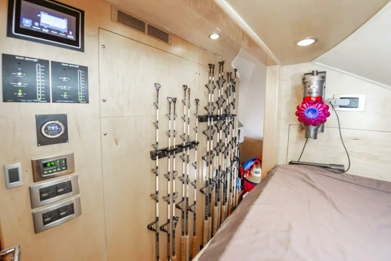 Slide: The Image of Acc31298 F219 405f A279 67b78cf43d9e - 5583681