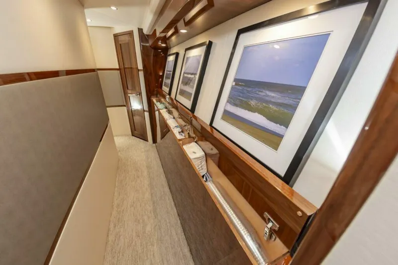 Slide: The Image of 2128e252 24aa 4ccd A16e F30757c8c078 - 5583683