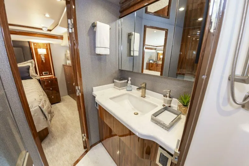 Slide: The Image of 86980006 C87e 4abf A6d3 755d9736a7b1 - 5583692