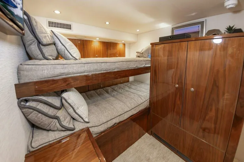 Slide: The Image of 9915c9f2 0159 46db B238 C0536d2e1ded - 5583707