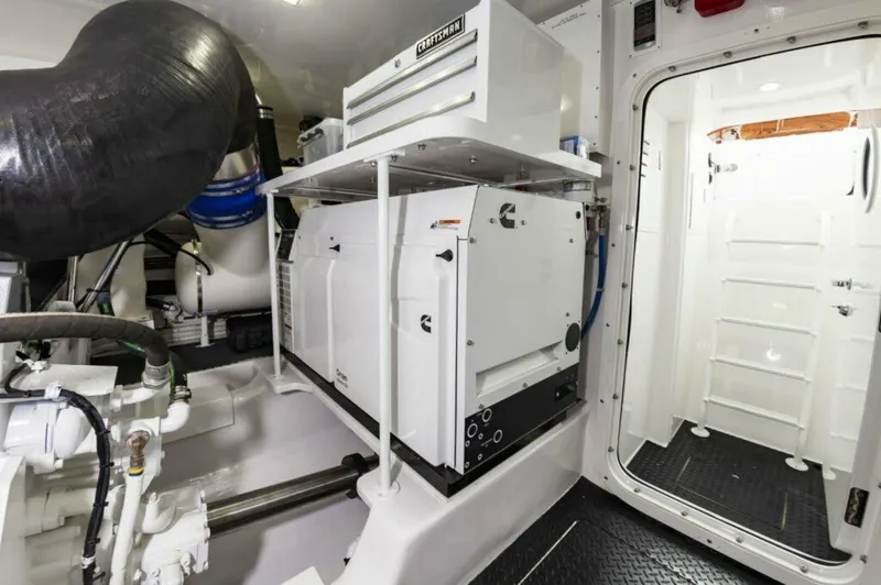 Slide: The Image of 8e75019e Afc6 4d20 B184 9c4e25a78e79 - 5583721