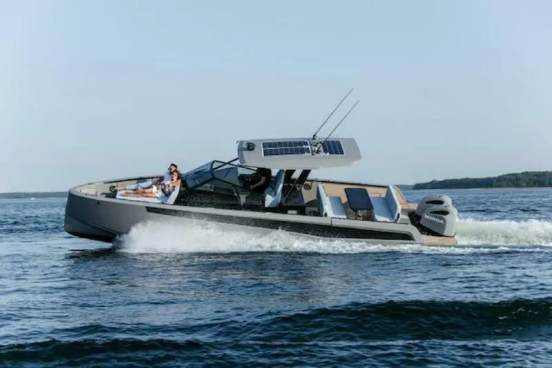Slide: The Image of VIRTUE YACHTS V10 T-Tops - 5584097