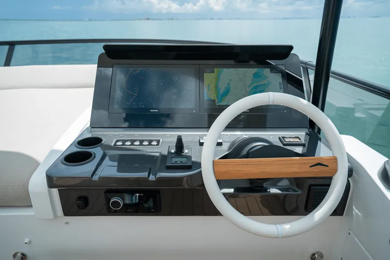 Slide: The Image of Azimut Fly 62 2026 - 5584528