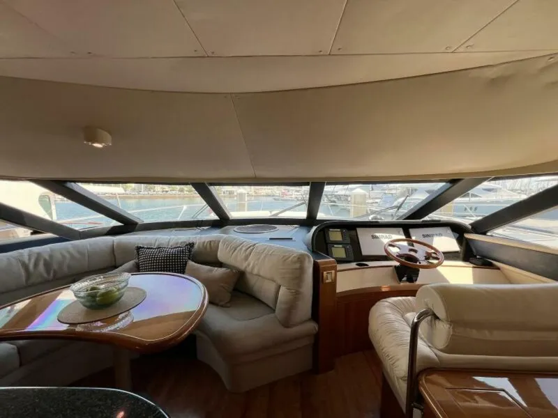 Slide: The Image of 2001 Neptunus 56 Flybridge-Helm  - 5585026