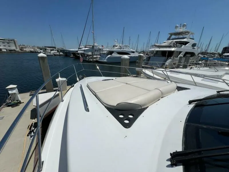 Slide: The Image of 2001 Neptunus 56 Flybridge- Bow - 5585034