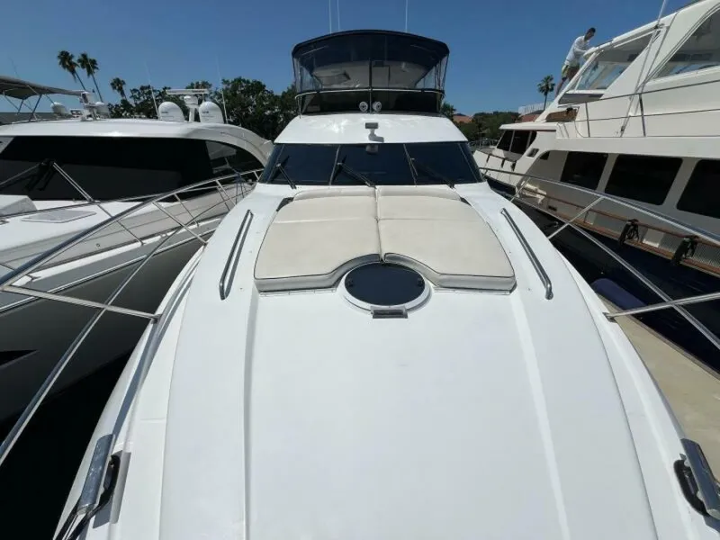 Slide: The Image of 2001 Neptunus 56 Flybridge- Bow - 5585035