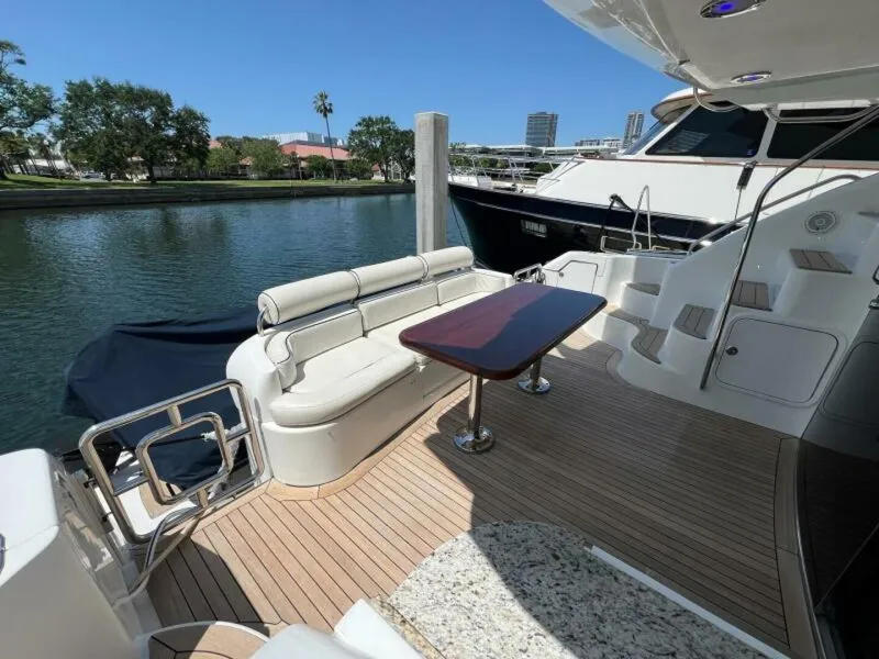 Slide: The Image of 2001 Neptunus 56 Flybridge- Cockpit - 5585037