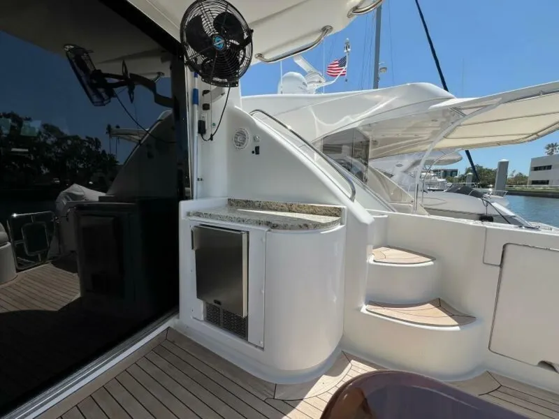 Slide: The Image of 2001 Neptunus 56 Flybridge- Cockpit - 5585038