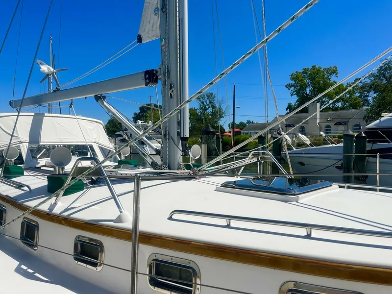 Slide: The Image of Gozzard 44 1997 - 5585501