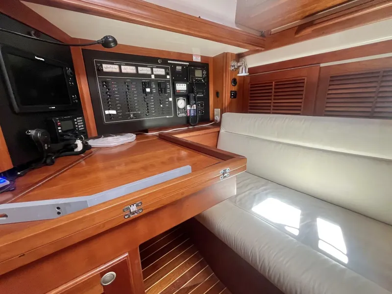 Slide: The Image of Gozzard 44 1997 - 5585518