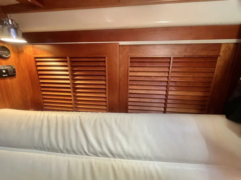 Slide: The Image of Gozzard 44 1997 - 5585523