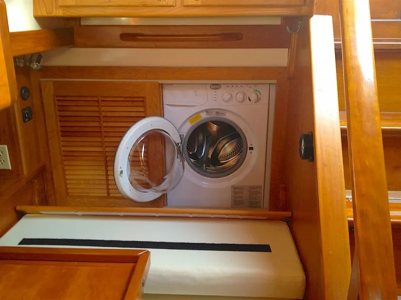 Slide: The Image of Gozzard 44 1997 - 5585525