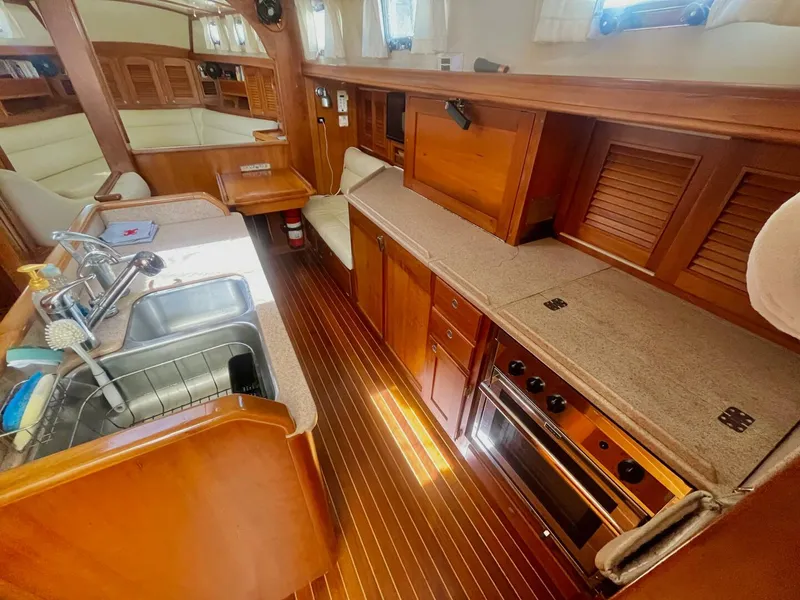 Slide: The Image of Gozzard 44 1997 - 5585527